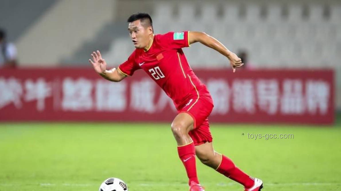 范志毅直言国足教练压力，揭示足球行业深层困境